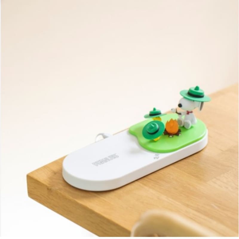 BOFRIENDS/ Snoopy Wireless Charging Mood Light/ スヌーピーワイヤレス充電ムード灯