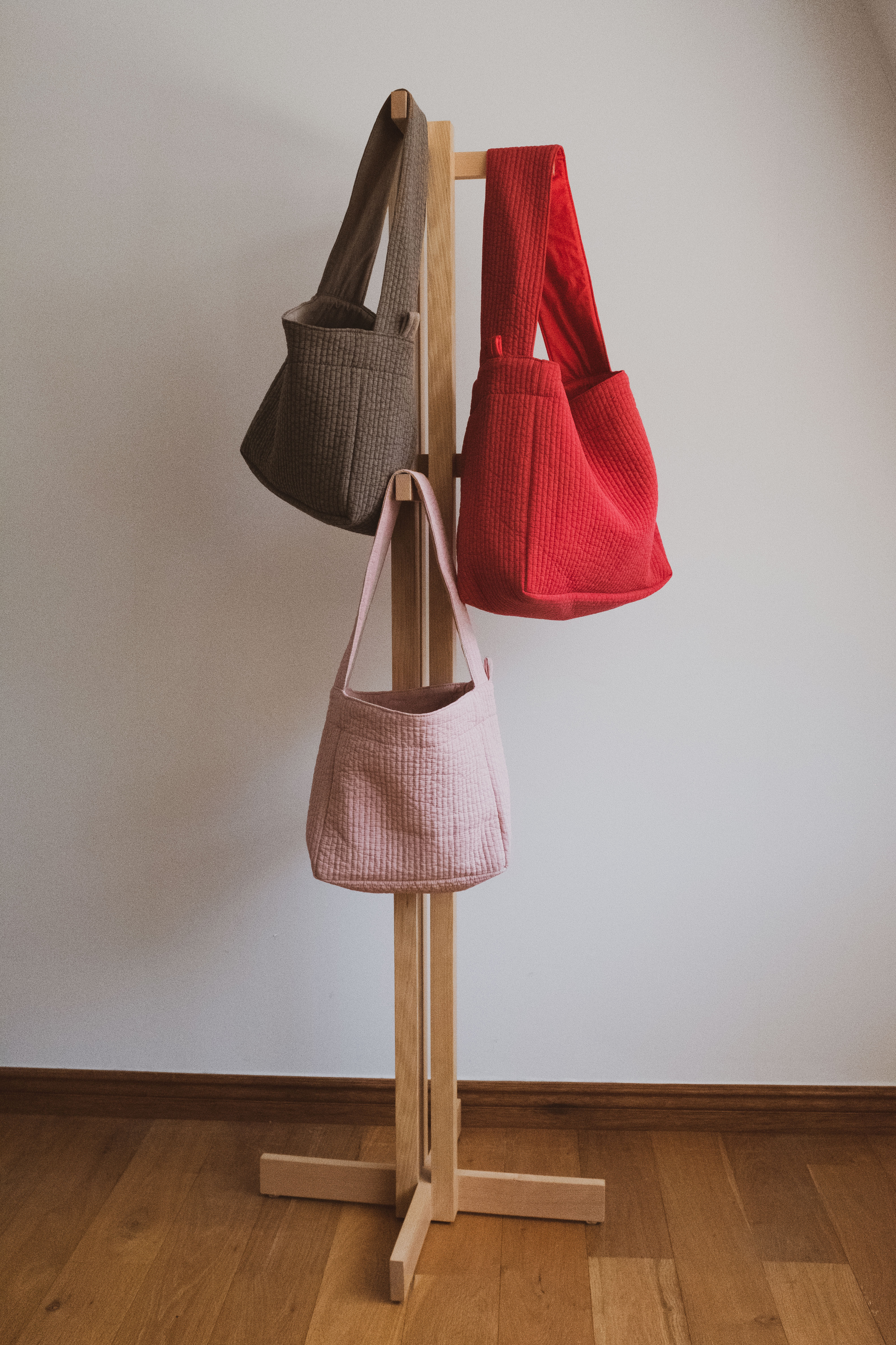 クモ·ショルダーバッグ（S/L)