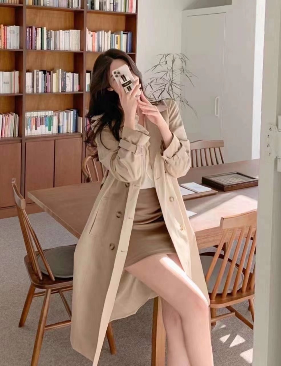 【大人気】韓流トレンチコート ゴージャス　しっかり生地　レディース【秋と言えばこれ】