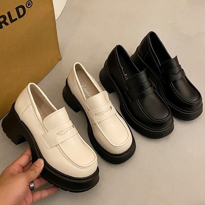 ローファー 厚底 太ヒール ブラック カジュアル 韓国 レディース オルチャン プラットフォーム 白 ホワイト ブローファー 黒 歩きやすい ブーツ 厚底ブーツ 存在感 ギャルローファー