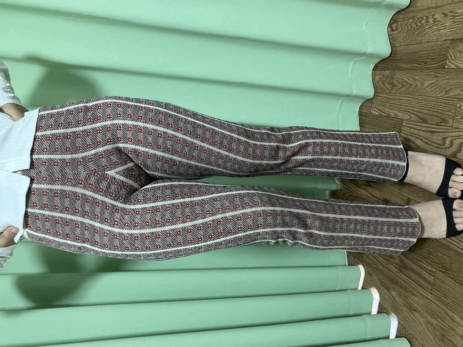 TODAYFUL ニットパンツ F ベージュ 総丈99cm ウエスト29cm ヒップ39cm