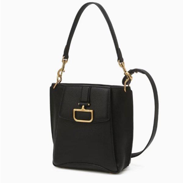 AK Bundang店 ブラックバックル装飾 牛革クロスバッグ DCBA5E820BK 36,962円