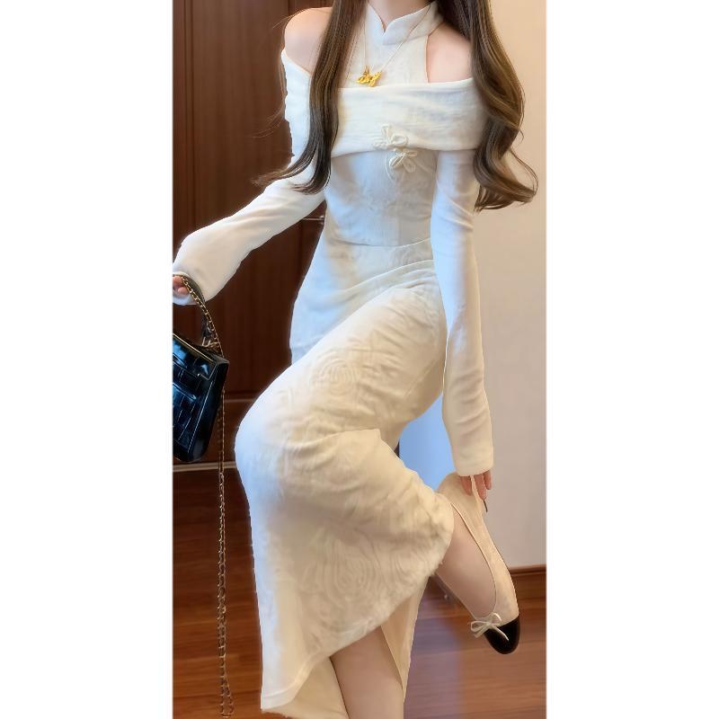 名媛高级感中式连衣裙挂脖露肩温柔修身气质改良旗袍礼服裙春季