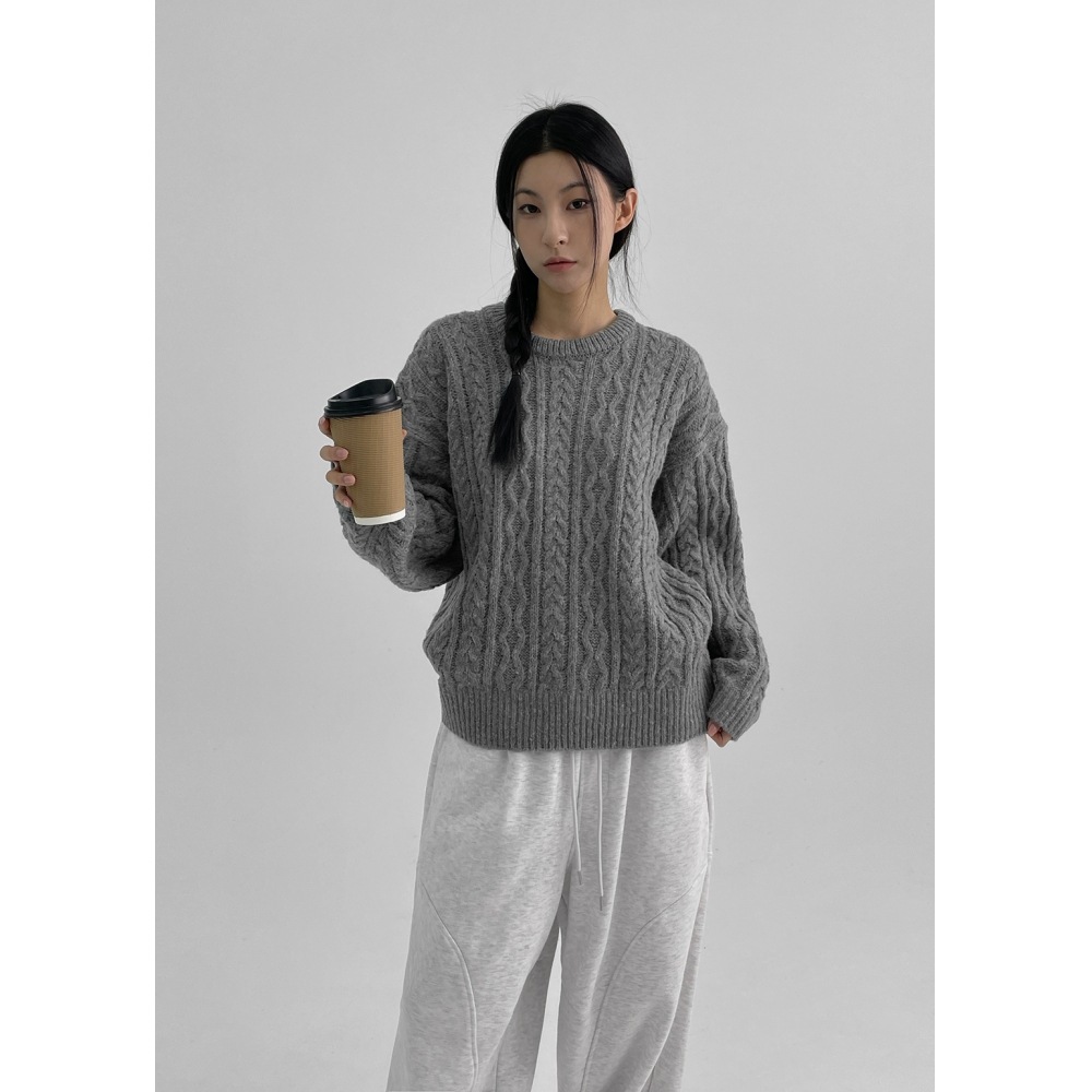 ブラックアップケシャルーズフィットケーブルニット