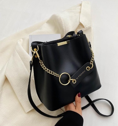 バッグ バック カバン かばん 鞄 レディースバッグ レディースバック ショルダーバッグ ショルダーバック 斜めがけバッグ 斜め掛けバッグ 肩がけバック 肩掛けバック 収納 多収納 自立 使いやすい