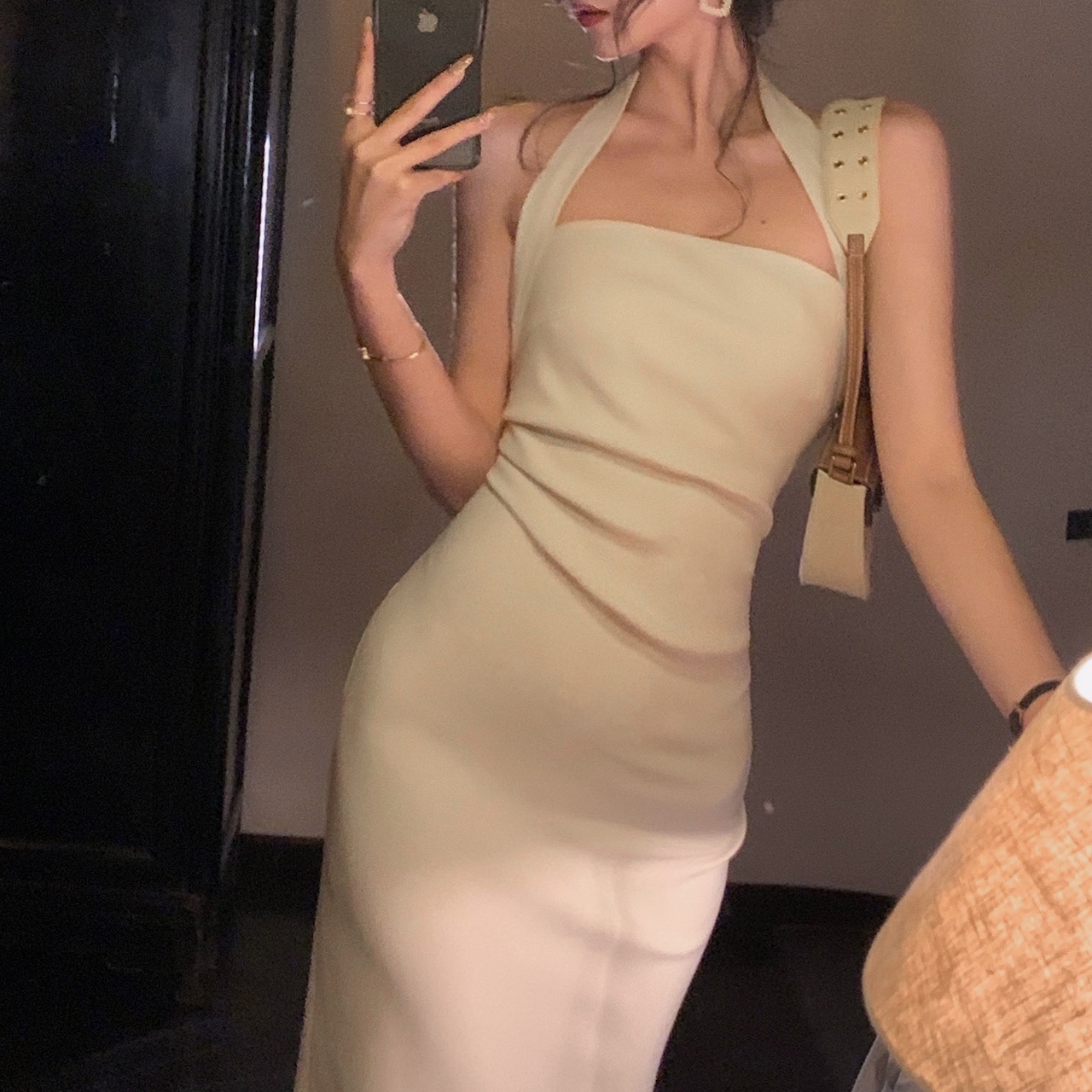 エレガント ノースリーブ パーティドレス ロング 4色 レディース オフショルダー タイト スリム 背中開き フェミニン きれいめ おしゃれ こなれ感 フォーマル 無地 春 夏 謝恩会 結婚式 発表会