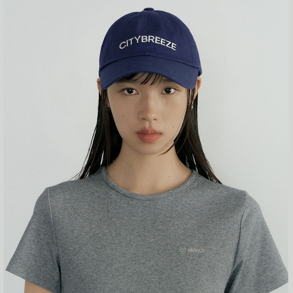 シティブリーズエッセンシャルロゴボールキャップ_ネイビー 7,189円