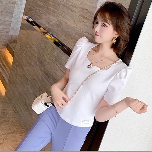 レディース トップス カットソー プルオーバー 半袖 パフスリーブ スクエアネック かわいい 大人可愛い きれいめ シンプル カジュアル 上品 おしゃれ かっこいい レトロ こなれ感 個性的