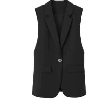 トップス ベスト ショート丈 袖なし 襟付き 前開き ボタン ポケット かわいい 大人可愛い シンプル カジュアル 大人 上品 おしゃれ お洒落 かっこいい レトロ 大人女子 こなれ感 クール モード