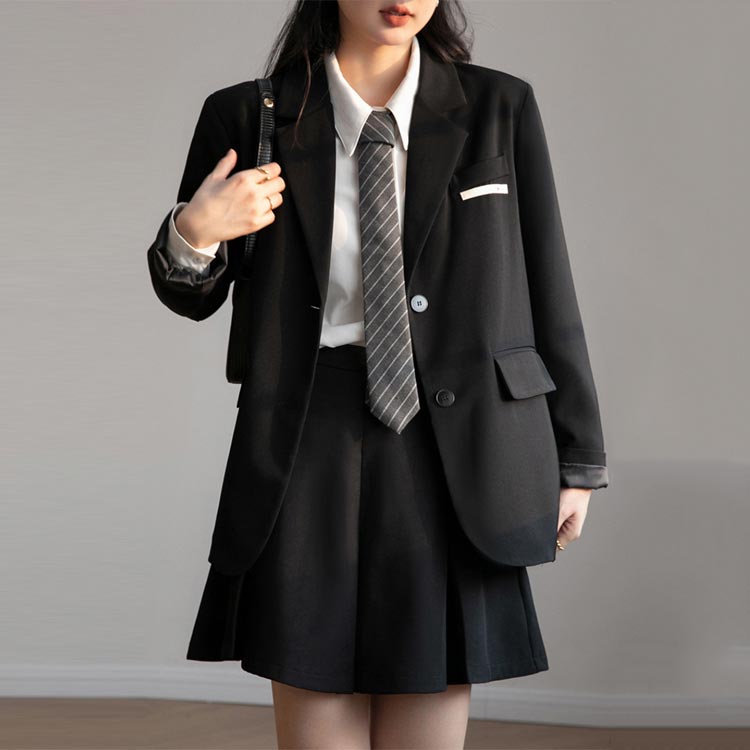 SNSで話題韓国 卒業式の入学式 高品質 フォーマル スーツ ブレザー 子供服 入卒服 小学生 スーツ 女の子 女子 ピアノ発表会 スーツ 高校生 子供スーツ ブラック 黒 ジャケット スカート 2点