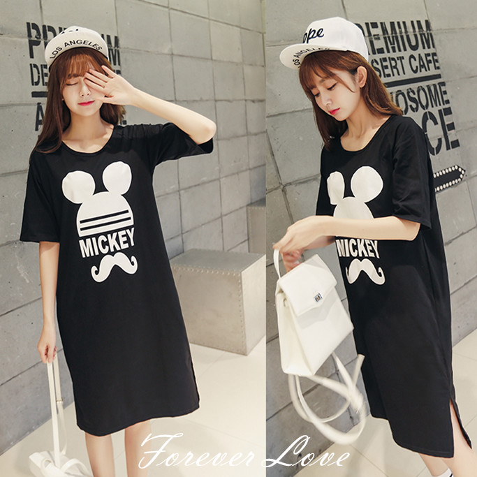 激安!韓国ファッション 夏服/ ワンピース/ロングT/ ディズニー Tシャツ/友達 ペア/ミッキーマウス ミッキー/ ディズニー パーカー/水着/旅行/夏休み 半袖Tシャツ/部屋着/カジュアル/ルームウェア ワンピース ひざ丈 ロングジャケット ブラウス ユルイタイプ ストライプワンピース 可愛いプリント/カジュアル 姉妹お揃いTシャツ /Tシャツワンピ/スウェット/スカート/ミッキープリント 激安!韓国ファッション 夏服/ ワンピース/ロングT/ ディズニー Tシャツ/友達 ペア/ミッキーマウス ミッキー/ ディズニー パーカー/水着/旅行/夏休み 半袖Tシャツ/部屋着/カジュアル/ルームウェア ワンピース ひざ丈 ロングジャケット ブラウス ユルイタイプ ストライプワンピース 可愛いプリント/カジュアル 姉妹お揃いTシャツ /Tシャツワンピ/スウェット/スカート/ミッキープリント