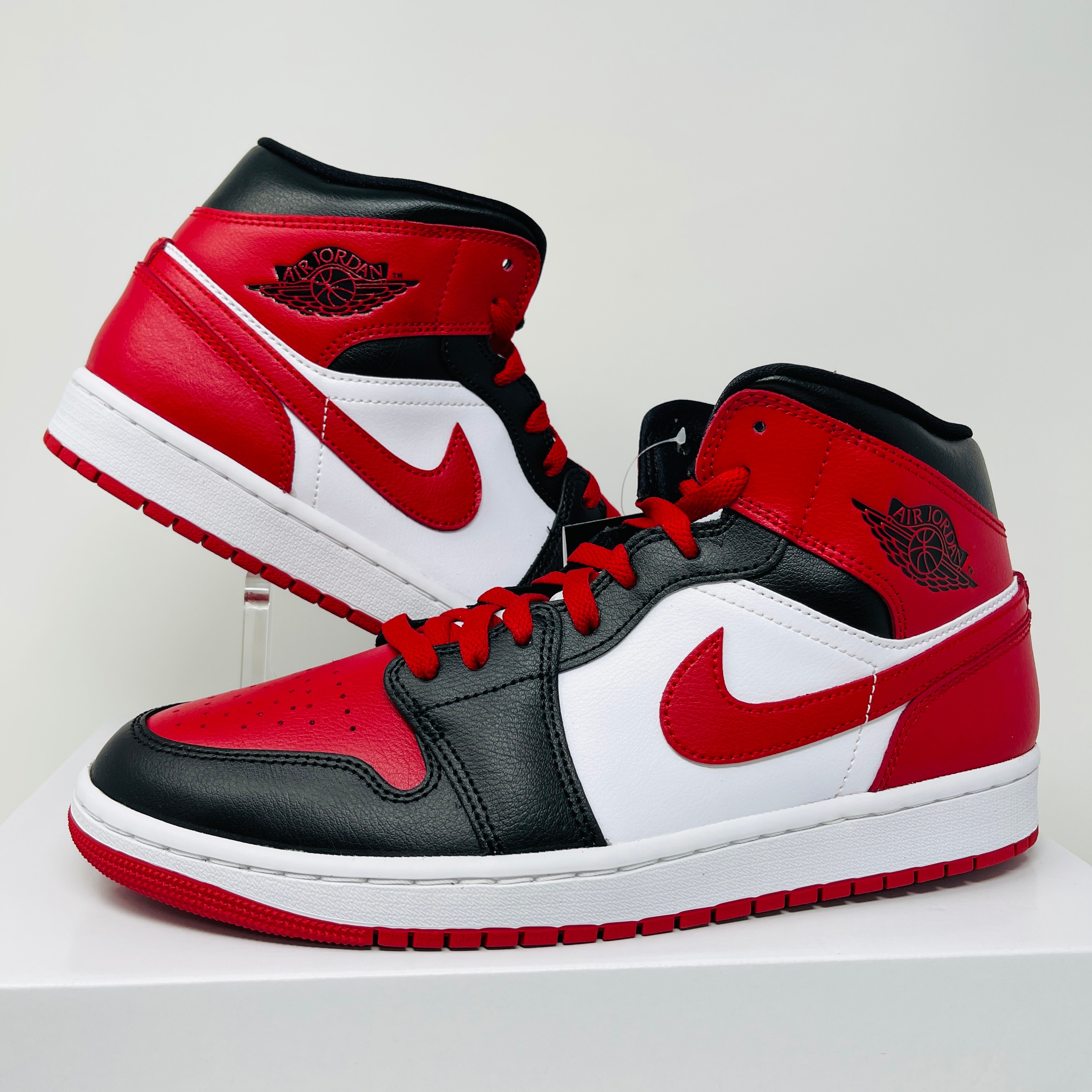 エアジョーダン 1 ミッド AIR JORDAN 1 MID レディース スニーカー BQ6472-079