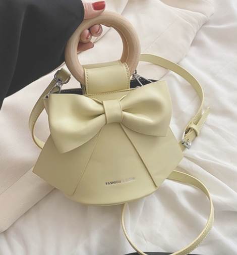 2way バッグ カバン レディース ショルダー ハンドバッグ 斜めがけ 肩がけ 手持ち メッセンジャーバッグ リボン かわいい 大人可愛い きれいめ シンプル カジュアル 上品 お洒落 ラブリー キ