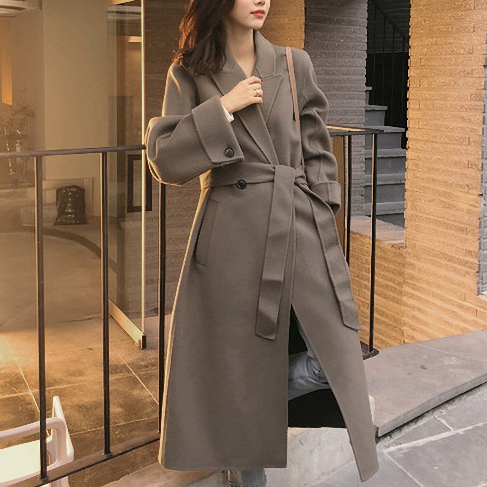 レディース コート アウター 上着 羽織 前開き ロングコート チェスター Pコート ロング 長袖 袖あり Vネック スリム 細身 フォーマル フェミニン ベルト ポケット ボタン ヴィンテージ