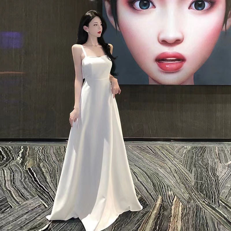 韓国ファッション ウェディングドレス フレンチサテン 二次会白 花嫁 ドレス海外挙式 お呼ばれ ロングドレス フォトウエディング 大きいサイズ 前撮り 披露宴