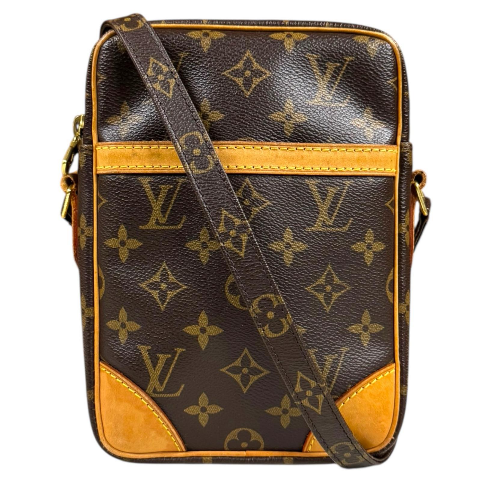 ルイヴィトン ダヌーブ モノグラム ショルダーバッグ モノグラムキャンバス M45266 ブラウン LOUIS VUITTON 中古