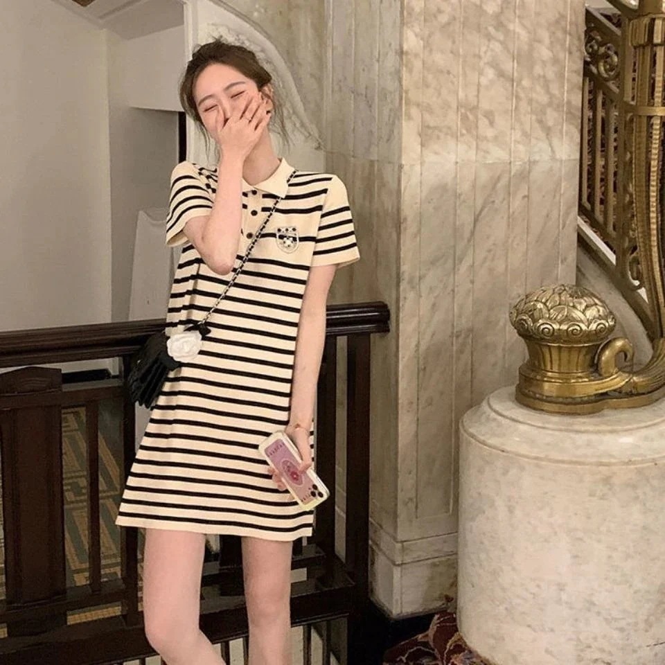 ワンピース 2025 夏 新作 poloネックストライプTシャツスカート半袖ロングスカート 着痩せ 百掛け 韓国ファッション30%までに制限 4,189円