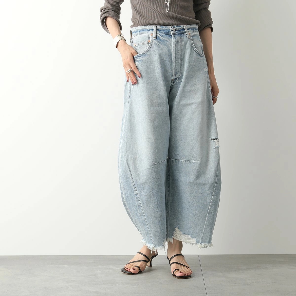 CITIZENS OF HUMANITY デニム HORSESHOE 1972C-769 レディース ジーンズ ワイド コクーン カーブデニム ウォッシュ ダメージ加工 クラッシュ SAVAHN 29,836円