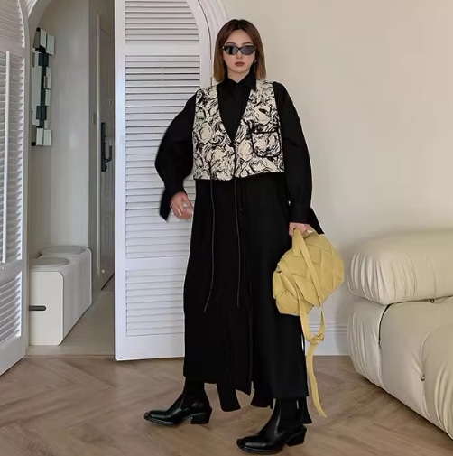 レディース トップス ベスト 上着 ノースリーブ ストリート 前開き 中綿 かわいい 大人可愛い きれいめ シンプル カジュアル 上品 おしゃれ レトロ エスニック こなれ感 ラフ ボーイッシュ