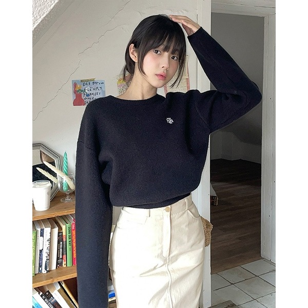 ムア ステッチ ロゴ ラウンド ニット/STITCH LOGO ROUND KNIT