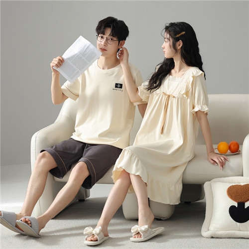 ルームウェア インナー ペアパジャマ なら部屋着 ばかりでなく近くのコンビニにも行けます