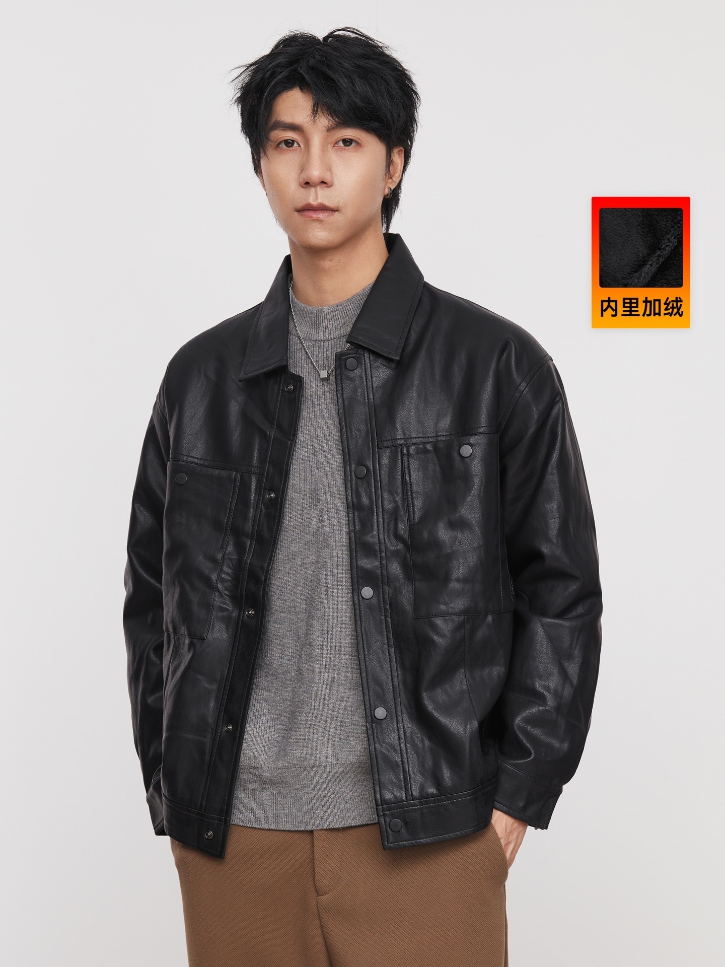 メンズパッド入りレザージャケットメンズ秋と冬の新しい肥厚潮バイカー服防風PUレザージャケット