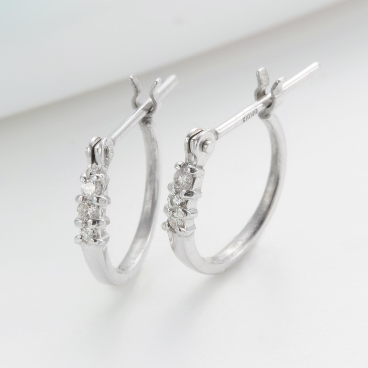 フープピアス レディース 日本製 K10WG ホワイトゴールド ダイヤモンド ミニ 小さい シンプル