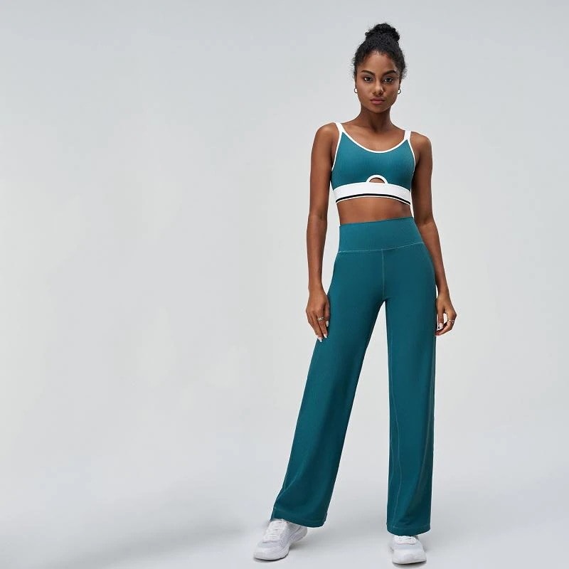 【急速出荷!】ヨガウェア トップス 上下セット スポーツウェア レディース パンツ トップス 可愛い おしゃれ セットアップ 上 セット 大人かわいい 春夏 ヨガスーツ