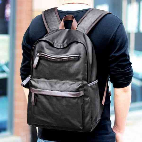 リュック メンズ 冬 スポーツ 大容量 軽量 おしゃれ ビジネスリュック レザー 小さめ カジュアル 撥水 春 夏 リュックサック パソコン アウトドア ブランド ビジネスバッグ PC 2WAY 大学