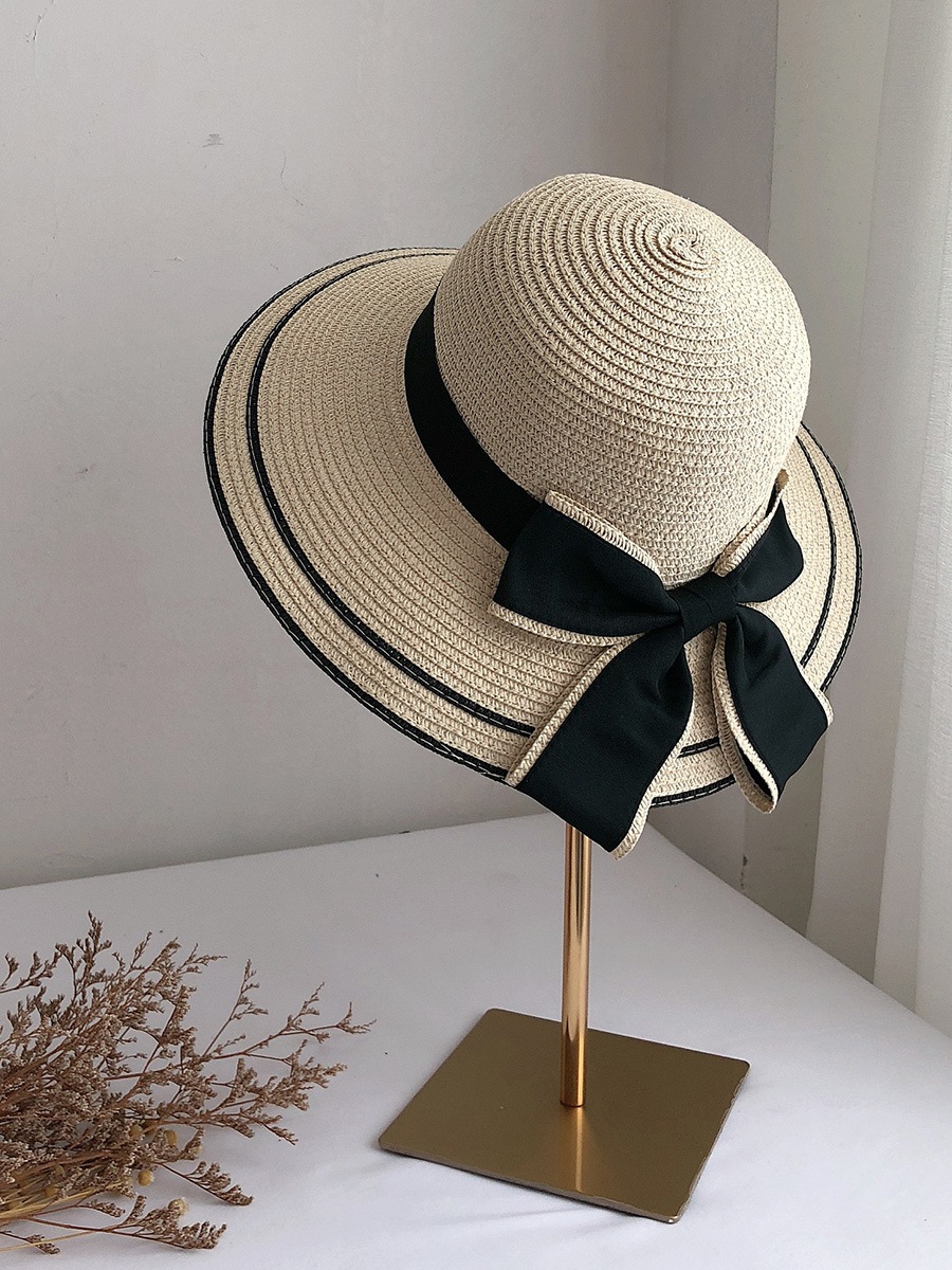 帽子女性の夏のレトロなファッション海辺の休暇日焼け止め大きなつばのビーチ帽子大きなつばの麦わら帽子太