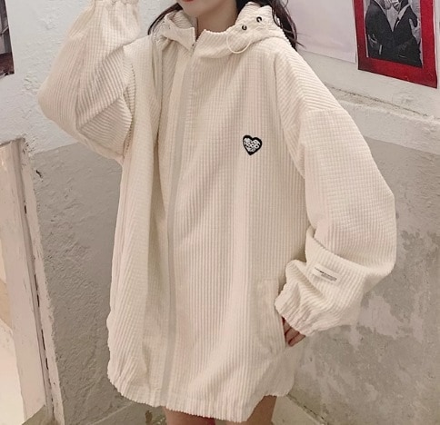 レディース トップス ジャケット アウター ミディアム丈 長袖 萌袖 フード ワイド ストリート 中厚手 大人可愛い カジュアル おしゃれ かっこいい ルーズ 個性的 主役級 存在感 キュート