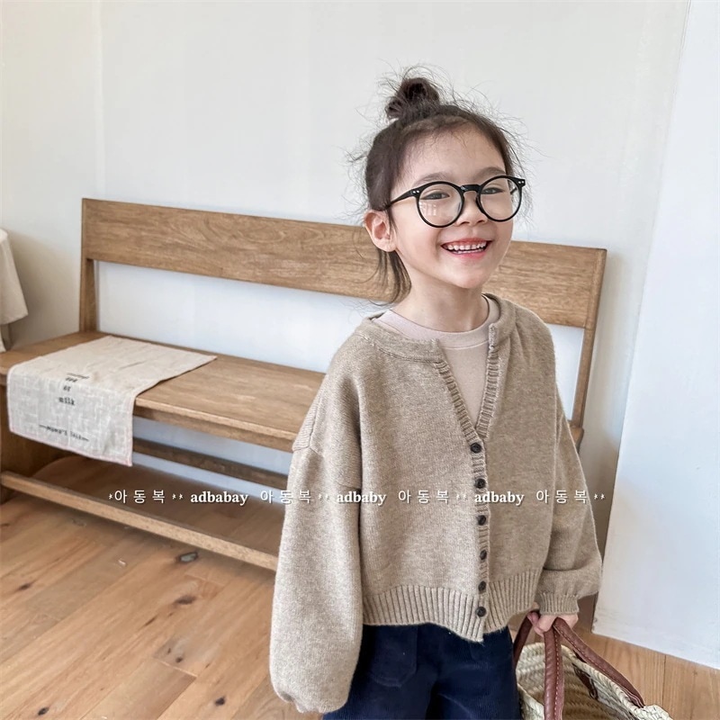 秋と冬の新作子供服，韓国版男女の赤ちゃんセーターカーディガン，ベビーニットトップスコート，ベビー服 アウター