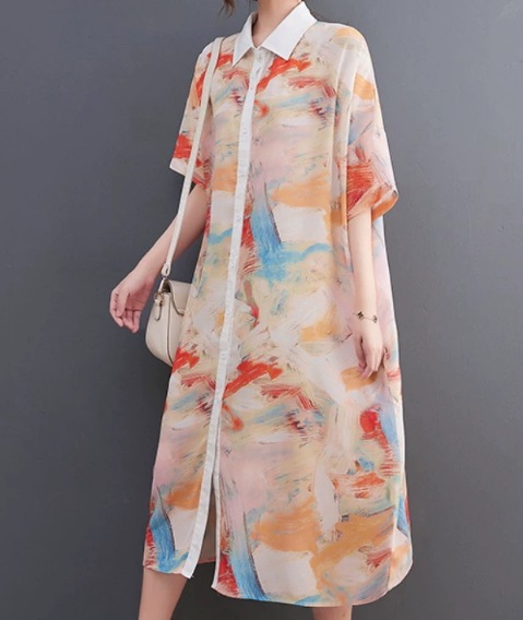 油絵風 レディース ワンピース シャツワンピ 膝下 ミモレ 5分袖 フレアスリーブ 襟付き 角襟 ワイド シフォン 前開き ボタン ポケット 大人可愛い カジュアル 上品 おしゃれ かっこいい