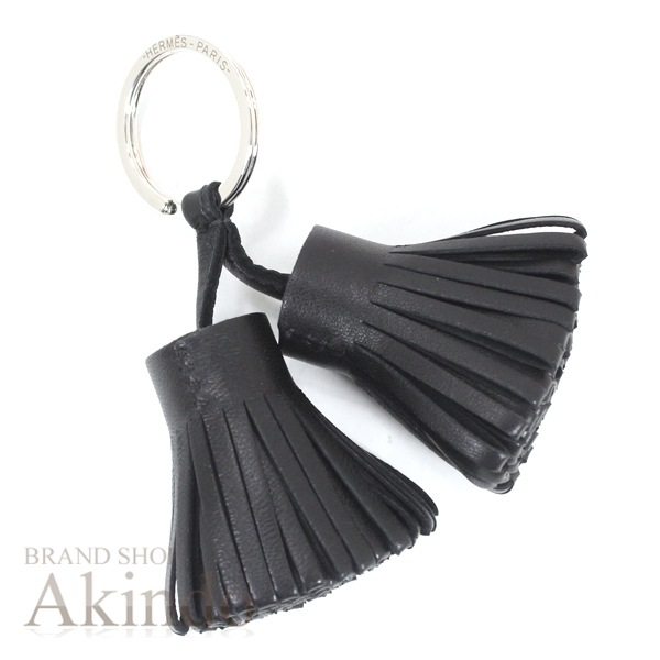 【未使用】エルメス キーホルダー バッグ チャーム カルメン ウノドス ラムスキン 黒 ブラック タッセル フリンジ キーリング シルバー金具 HERMES 人気 プレゼント ギフト