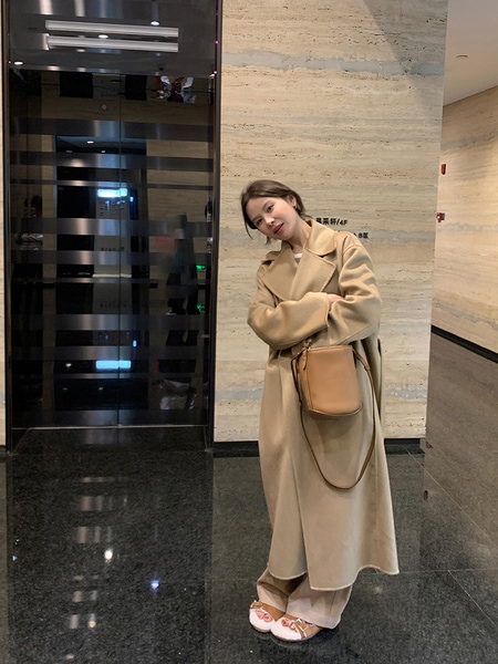 THE R*W 同じスタイルのカスタマイズカラー/カシミア & キャメルヘア & マルベリー シルク & ハイカウント ウール コート