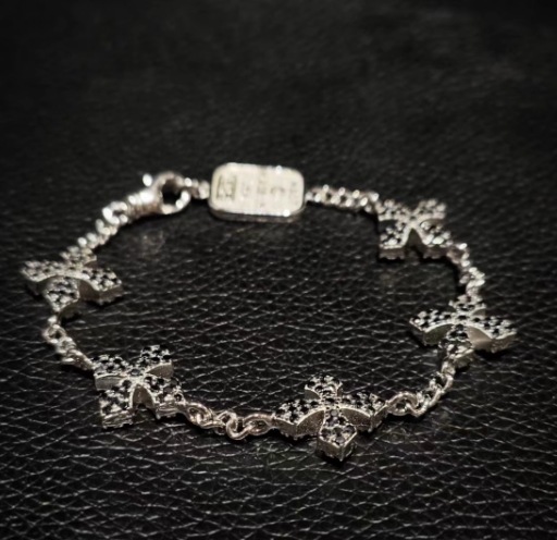 925 スターリングシルバー電気メッキ 18K ホワイトゴールド ROCKAGE クラシック MB クロス四つ葉のクローバー女神ブラックダイヤモンドパーソナリティブレスレット