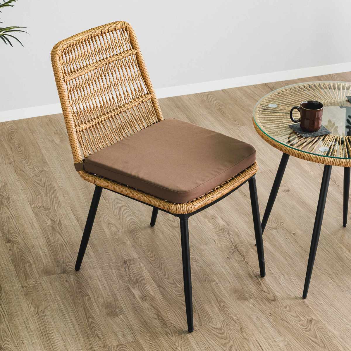 チェア ラタン調 マーレ 椅子 ダイニングチェア クッション付き 腰かけ 籐 人工ラタン 軽量 チェアー イス いす 食卓椅子 リビングチェア 書斎 スチール脚 おしゃれ ナチュラル