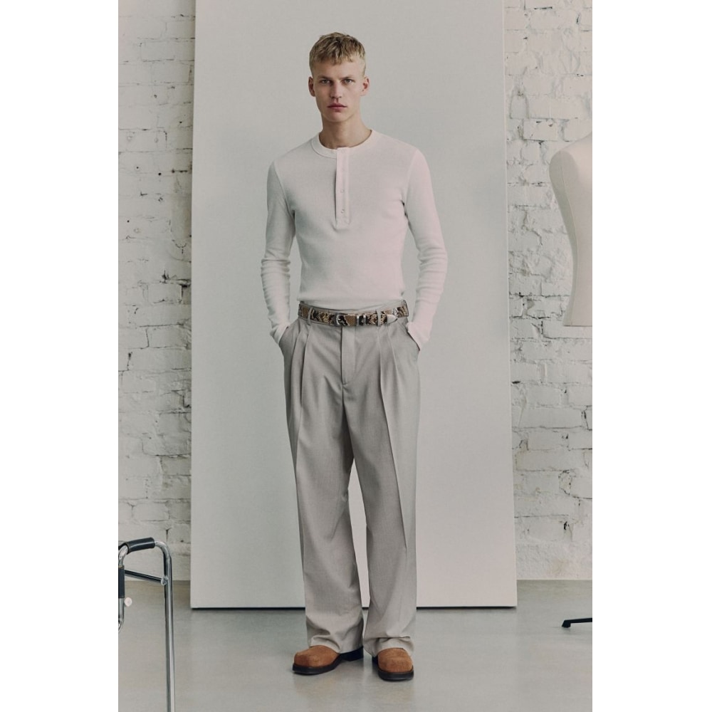 H&M リブド リネン ブレンド ヘンリートップ クリーム 8,669円