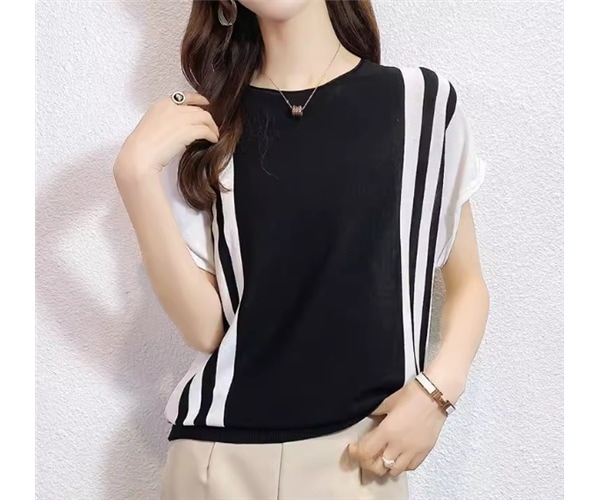 レディース トップス カットソー プルオーバー Tシャツ ショート クロップド丈 半袖 ラウンドネック 薄手 かわいい 大人可愛い きれいめ シンプル カジュアル 上品 おしゃれ かっこいい こなれ感 5,561円