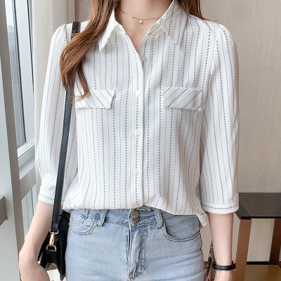 ストライプ柄シャツ トップス シャツ ブラウス 袖あり 7分袖 七分袖 襟付き 前開き かわいい 大人可愛い きれいめ シンプル カジュアル 大人 上品 おしゃれ お洒落 大人可愛い 大人女子