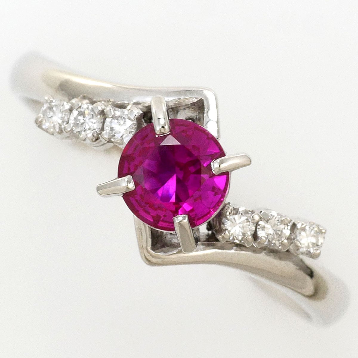 PT900 プラチナ リング・指輪 15号 合成ルビー ダイヤモンド 0.10ct 総重量約5.2g ジュエリー 中古