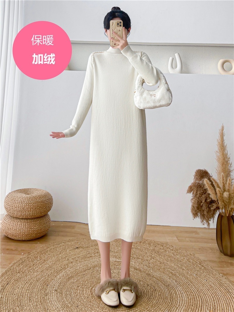 緩いハーフハイネックニットドレス内の長いセクションでパッド入りの肥厚セータードレス女性の気質秋と冬