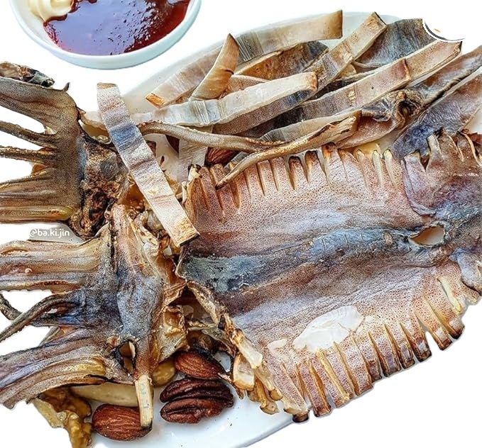 韓国産 中サイズ 干しイカ 10個入り（600g／21.16oz）, イカビールのおつまみ