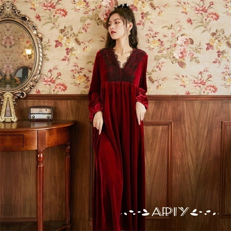 新品限時!優!惠!A114パジャマ レディース ワンピース 冬 ネグリジェ ルームウェア ベロア ベルベット レース付き 春秋冬 寝巻き 部屋着 柔らかい 暖かい 可愛い 姫系 着る毛布 ナイトドレ