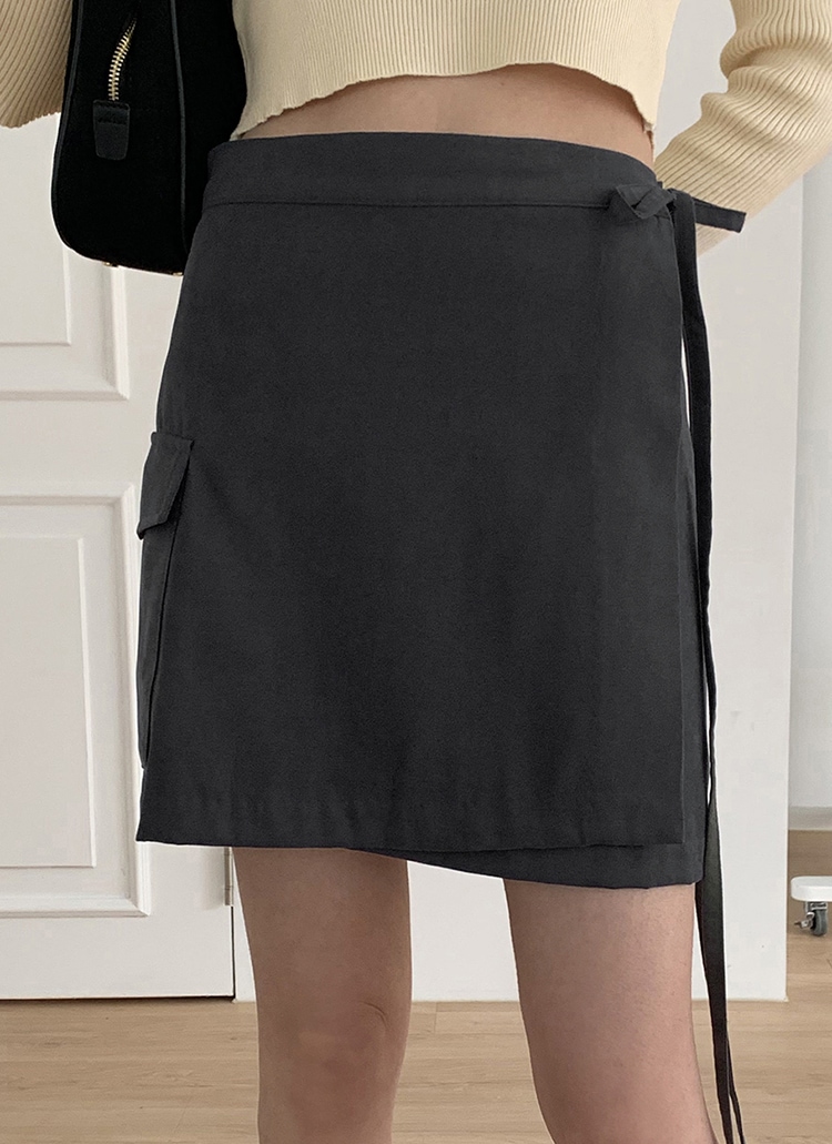 スエード調ラップミニスカート