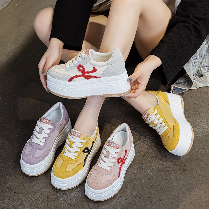 女性用カジュアルシューズ 2025年新作 厚底 身長アップ ドイツ製 トレーニングシューズ 学生用 通気性 快適 スポーツシューズ