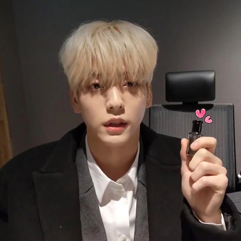 [TXTスビン ボムギュ SEVENTEENスングァン 愛用] Oil Perfume Bomshell 10ml