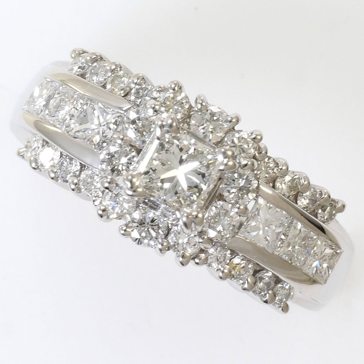 PT900 プラチナ リング・指輪 16.5号 ダイヤモンド 1.50 ct 鑑別書 総重量約9.6g ジュエリー 中古