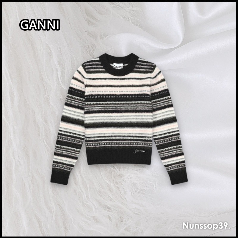 GANNI K2391 099 ソフト ウール ストライプ Oネック ニット
