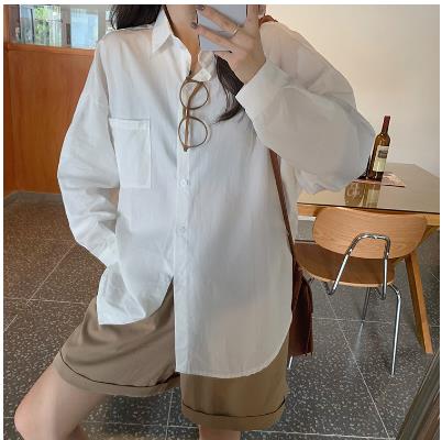 ニューレイジースタイルのゆったり長袖トッププチシャツ